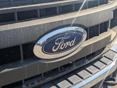 Used 2020 Ford F550 2WD Regular Cab Super Duty image 28