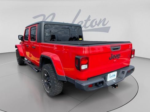 Used 2022 Jeep Gladiator Sport AWD/4WD image 6