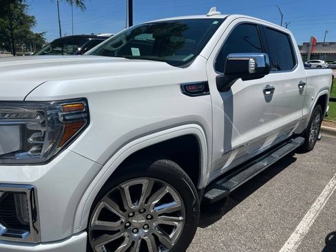 Used 2021 GMC Sierra 1500 Denali w/ Driver Alert Package II AWD/4WD image 1