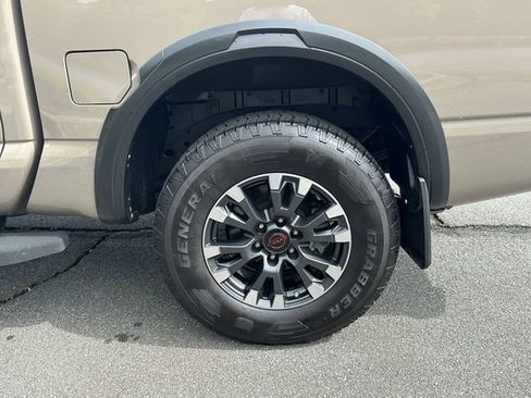 Certified 2024 Nissan Titan PRO-4X w/ Pro-4x Convenience Package AWD/4WD image 21