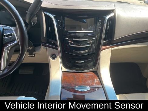 Used 2016 Cadillac Escalade ESV Luxury AWD/4WD image 22