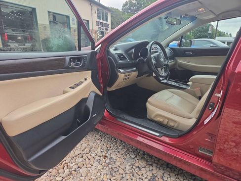 Used 2016 Subaru Legacy 2.5i Limited AWD/4WD image 10