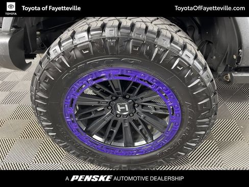 Used 2023 Ford Bronco Badlands AWD/4WD image 11