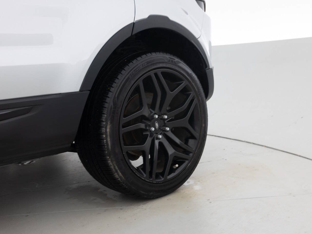Used 2017 Land Rover Range Rover Evoque SE AWD/4WD image 20