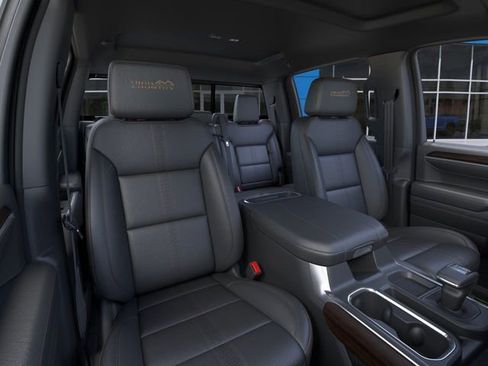 New 2026 Chevrolet Silverado 1500 High Country w/ Z71 Off-Road Package image 16