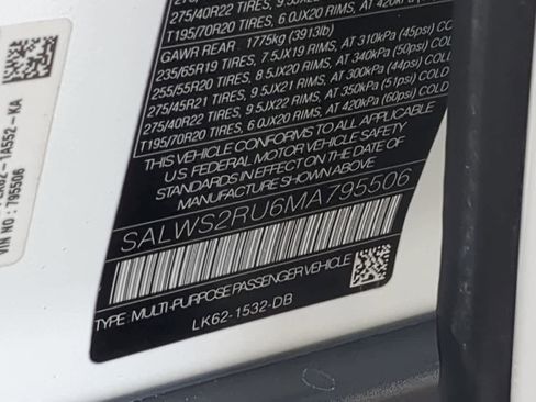 Used 2021 Land Rover Range Rover Sport HST AWD/4WD image 38