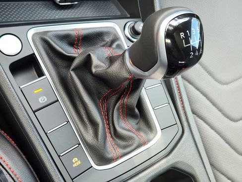 New 2026 Volkswagen Jetta GLI Autobahn FWD image 18