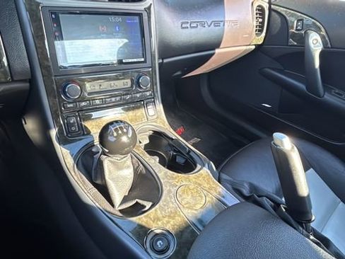 Used 2007 Chevrolet Corvette Convertible w/ Preferred Equipment Group image 14