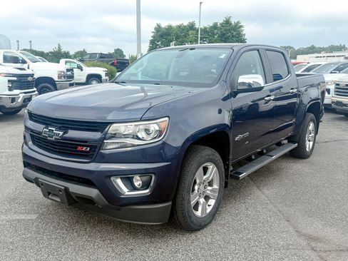 Used 2018 Chevrolet Colorado Z71 w/ Centennial Edition AWD/4WD image 3