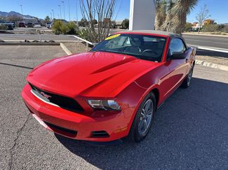Used 2011 Ford Mustang Premium w/ Comfort Pkg video 1