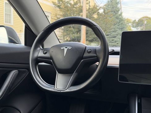 Used 2018 Tesla Model 3 Long Range AWD/4WD image 26