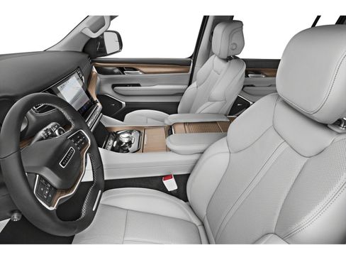 Certified 2024 Jeep Wagoneer L Series II w/ Flexible Seating Group AWD/4WD image 6