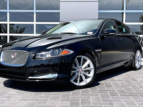 Used 2015 Jaguar XF Portfolio RWD image 1