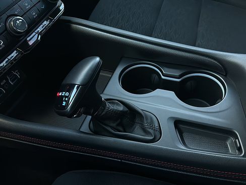 Used 2025 Dodge Durango GT AWD/4WD image 19