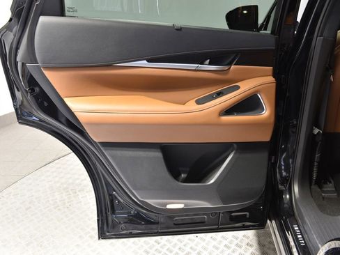 Used 2024 INFINITI QX60 Sensory w/ Vision Package image 26