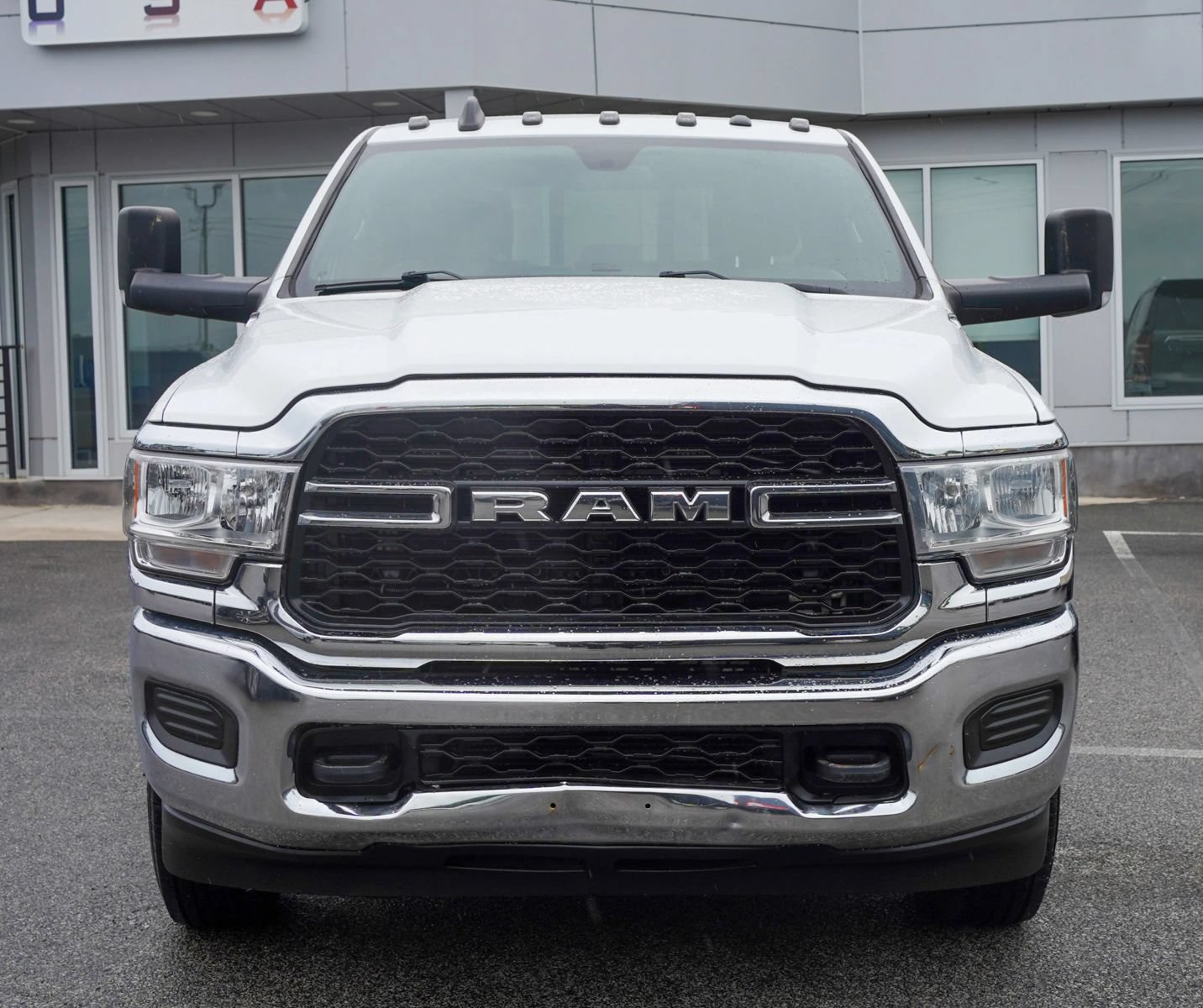 Used 2021 RAM 3500 Tradesman AWD/4WD image 4
