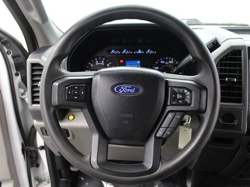 Used 2020 Ford F250 XL w/ Power Equipment Group RWD image 14
