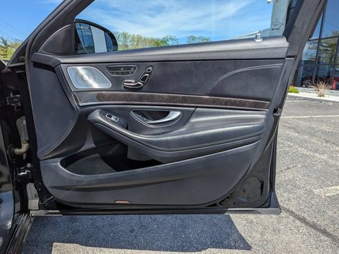 Used 2019 Mercedes-Benz S 450 4MATIC Sedan image 34