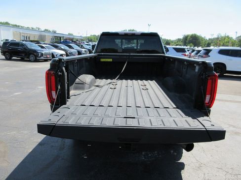 Certified 2021 GMC Sierra 3500 Denali w/ Denali Ultimate Package AWD/4WD image 8