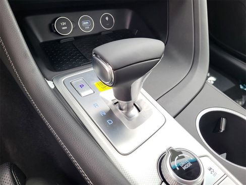 New 2026 Genesis G70 2.5T Prestige image 18