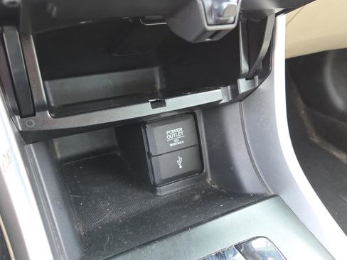Used 2013 Honda Accord LX image 31