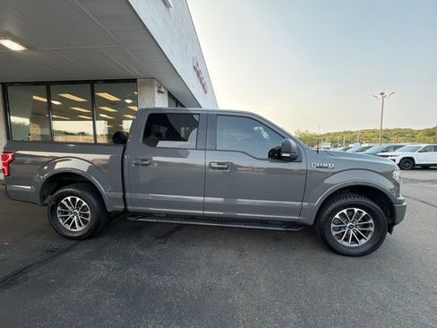Used 2018 Ford F150 XLT w/ Equipment Group 302A Luxury AWD/4WD image 4