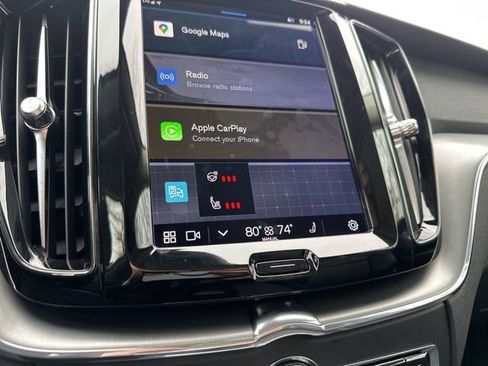 Certified 2023 Volvo XC60 B5 Core w/ Climate Package image 30