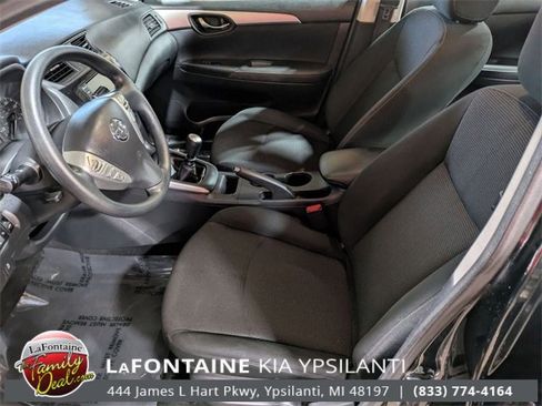 Used 2019 Nissan Sentra S image 12