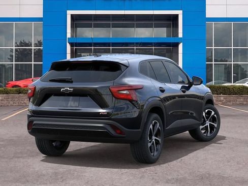 New 2026 Chevrolet Trax RS FWD image 4