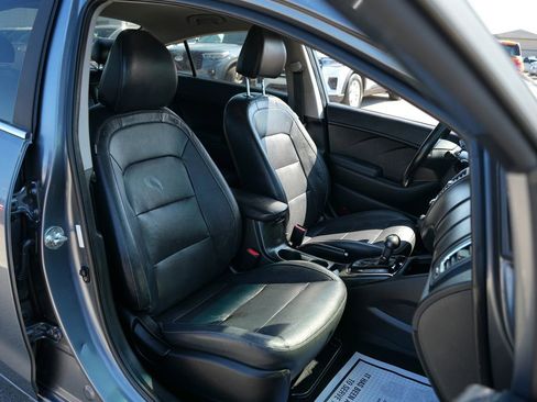 Used 2018 Kia Forte EX FWD image 23