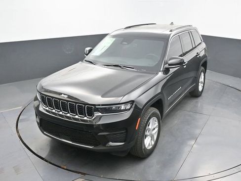 New 2025 Jeep Grand Cherokee Laredo X w/ Luxury Tech Group I image 46