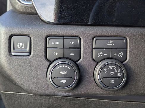 Certified 2025 Chevrolet Silverado 1500 RST w/ Convenience Package II image 14