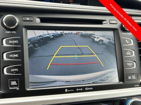 Used 2017 Toyota Highlander Limited AWD/4WD image 15
