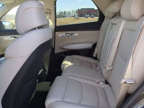 New 2026 Genesis GV70 2.5T Advanced image 13