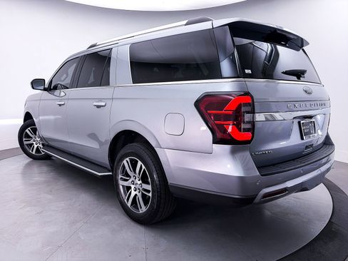 Used 2023 Ford Expedition Max Limited AWD/4WD image 2