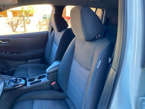 Used 2021 Nissan Leaf SV Plus image 30