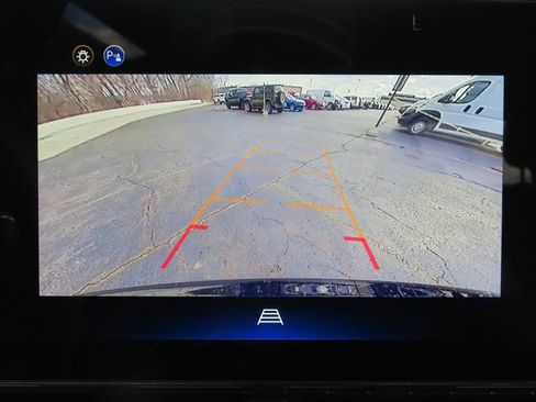New 2026 Chevrolet Equinox LT AWD/4WD image 7