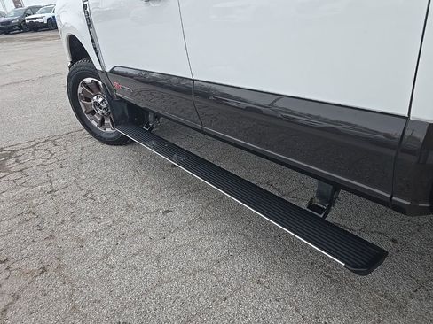 Used 2024 Ford F350 King Ranch AWD/4WD image 13
