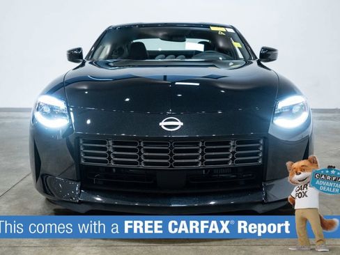 Used 2024 Nissan Z Performance w/ Floor Mat Package RWD image 2