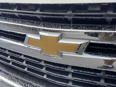 Used 2021 Chevrolet Silverado 1500 LT RWD image 27