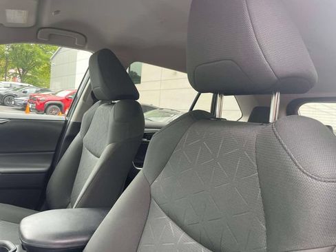 Used 2023 Toyota RAV4 XLE w/ XLE Grade Weather Package AWD/4WD image 21