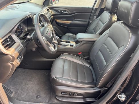 Used 2019 GMC Acadia Denali w/ Technology Package AWD/4WD image 5