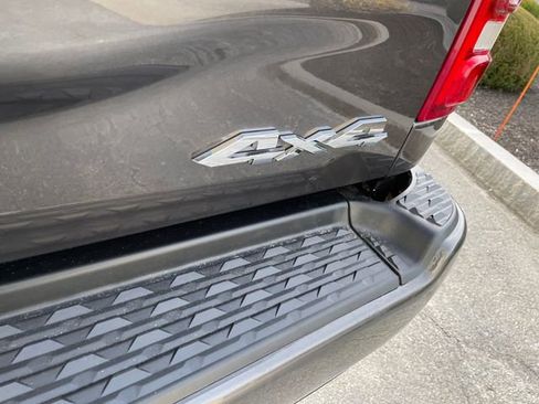 Used 2024 RAM 2500 Laramie image 13