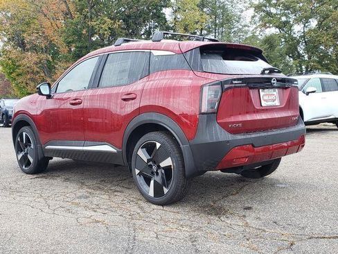 New 2026 Nissan Kicks SR w/ SR Premium Package AWD/4WD image 4