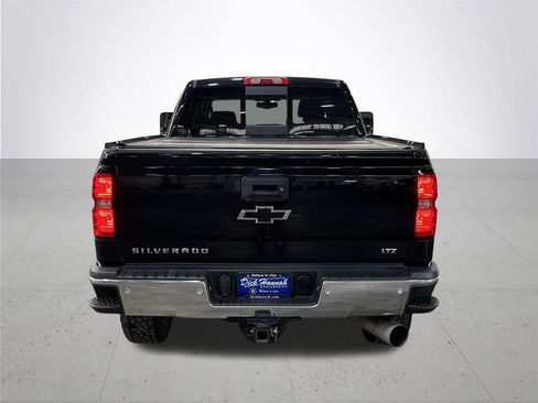 Used 2019 Chevrolet Silverado 2500 LTZ w/ Duramax Plus Package image 11