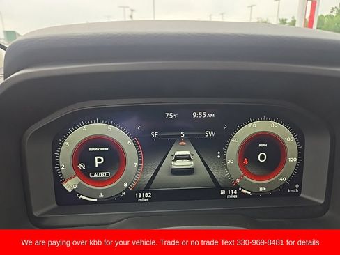 Used 2025 Nissan Rogue Platinum w/ Platinum Premium Package AWD/4WD image 13