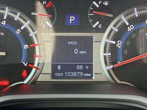 Used 2014 Toyota 4Runner Limited AWD/4WD image 11