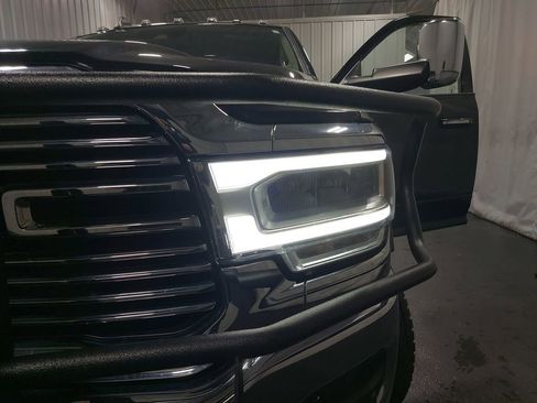 Used 2019 RAM 3500 Laramie image 30