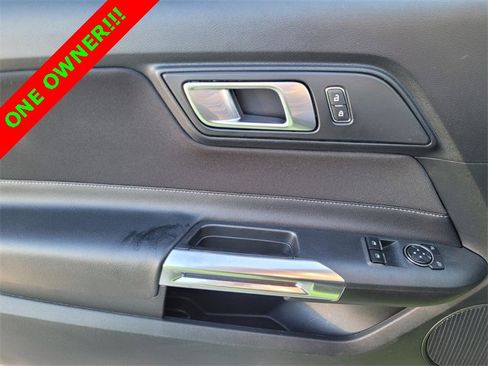 Used 2020 Ford Mustang GT image 23