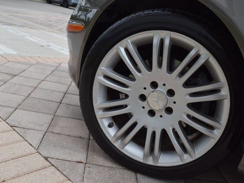 Used 2008 Mercedes-Benz E 350 4MATIC Sedan image 82